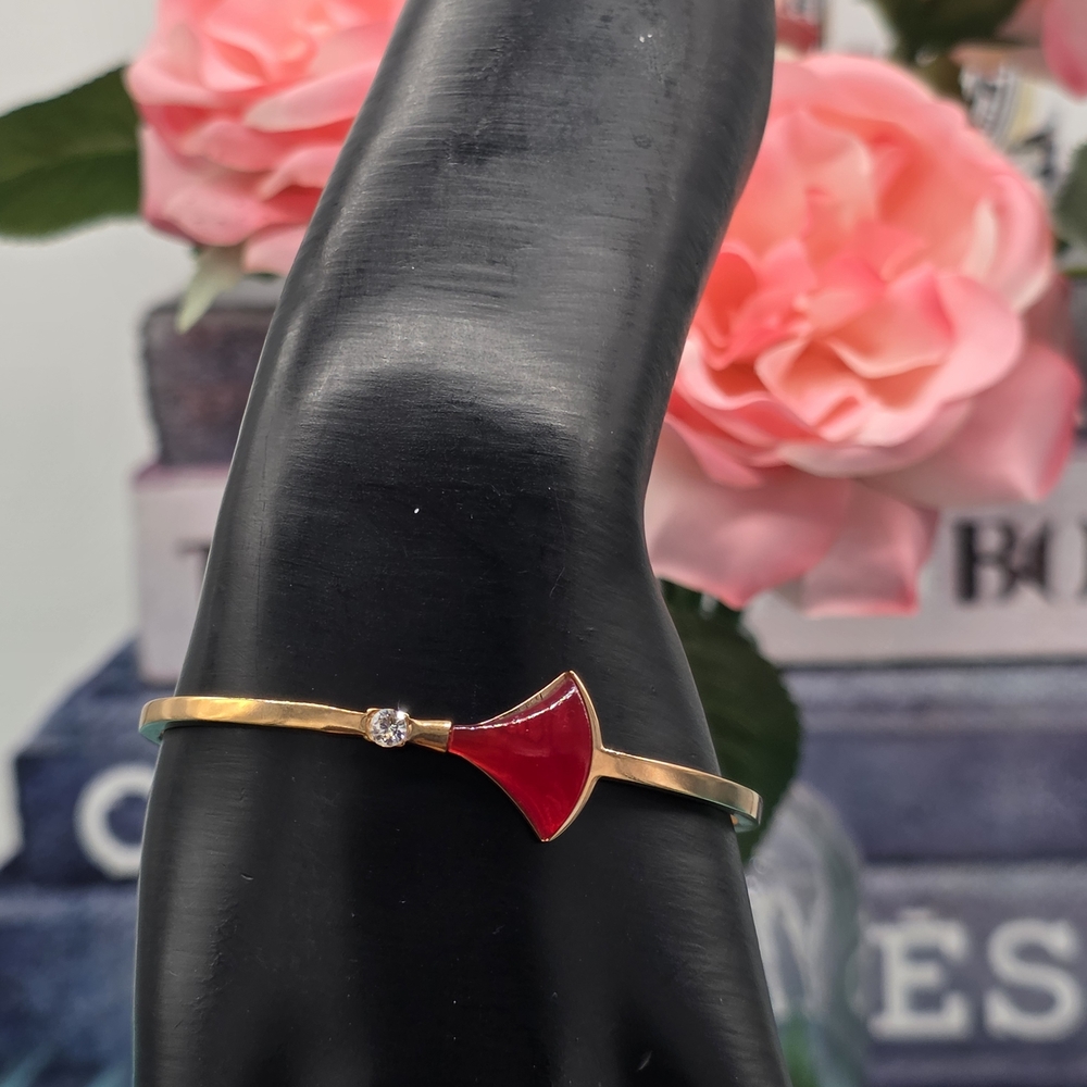 Elegant Gold and Red Women's Bracelet